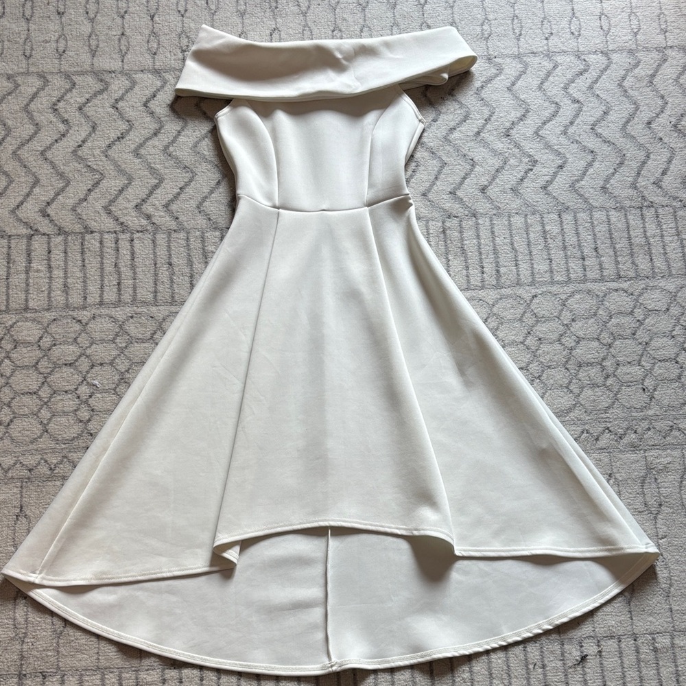 Elegant Off-Shoulder White Dress
